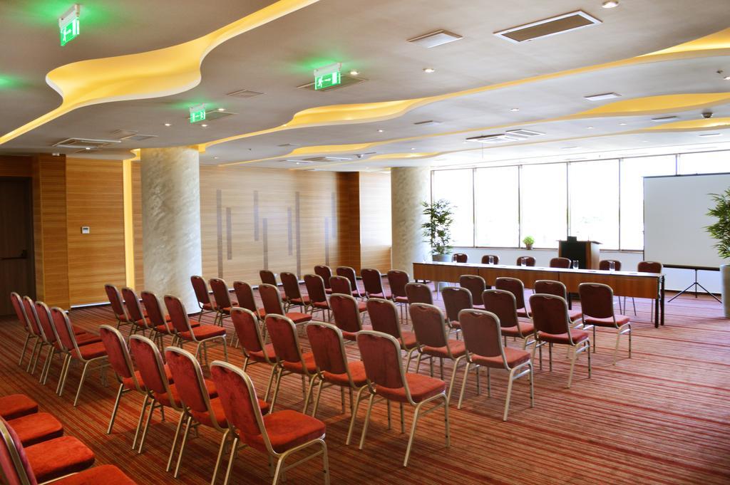 Premier Palace Spa Hotel Bucareste Exterior foto A conference room